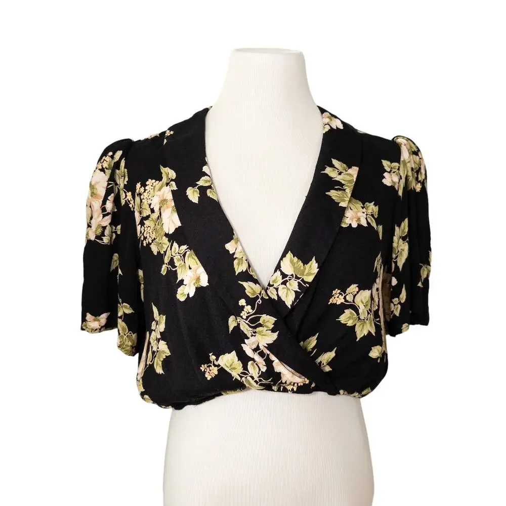 Reformation NEW Florian Short Sleeve Faux Wrap Crop Top Arielle Black Cream 12